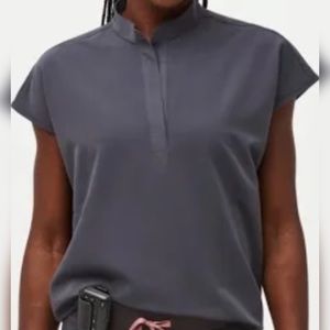 Figs Rafaela charcoal grey scrub top